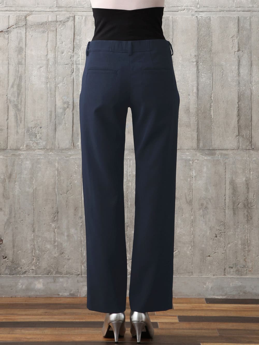 マタニティ パンツ|【産前産後対応】マットツイルストレートパンツ【出産後も長く使える】